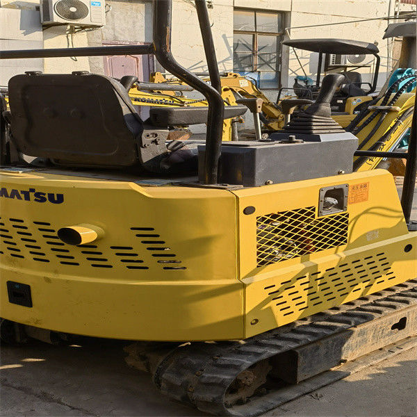 Gotowy do pracy i doświadczony używany japoński komatsu PC 15 MR w dobrym stanie