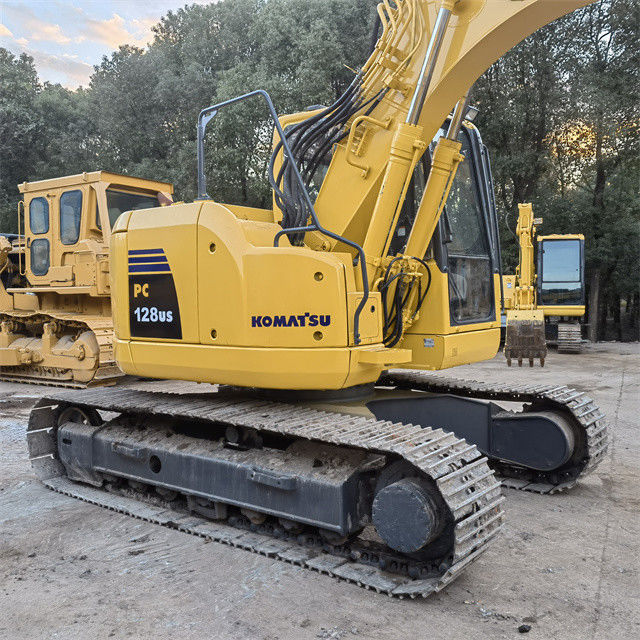 Użyj koparki komatsu pc128US z Japonii w doskonałym stanie gotowa do sprzedaży