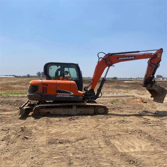 5.5 Tony gotowy używany grabarz do pracy i doświadczony używany Korea importowany Doosan DX 55