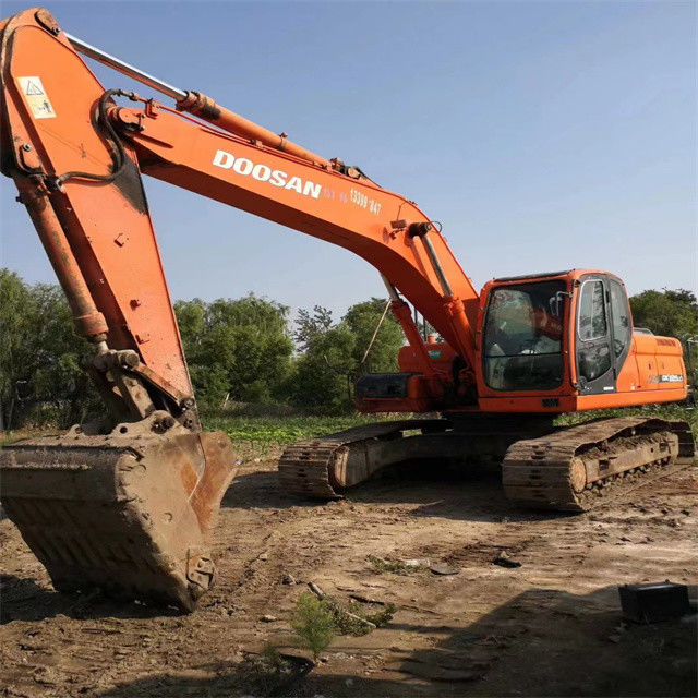 22 tony gotowe do pracy i doświadczone używane Korea importowana Doosan DX 225 LC w dobrym stanie