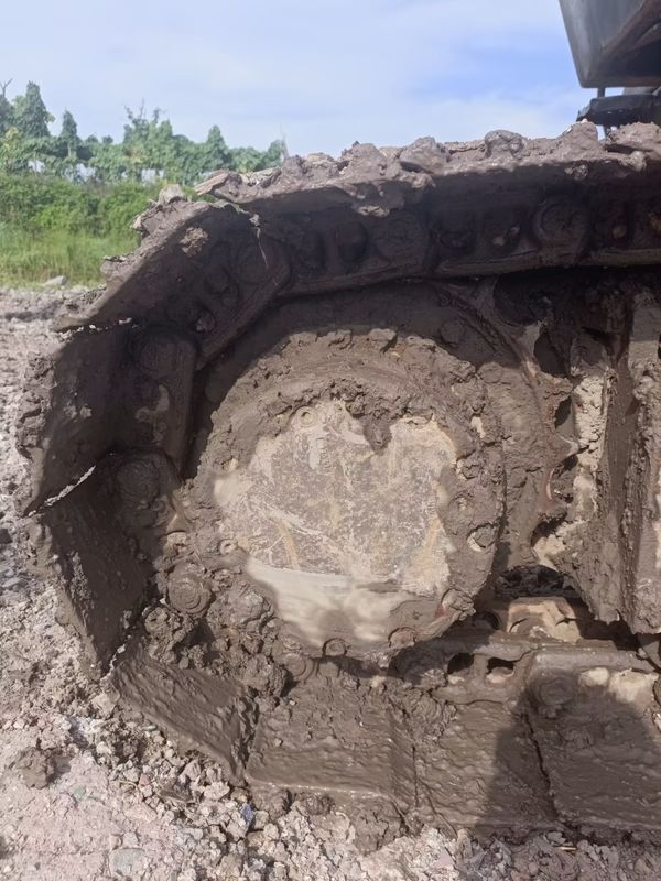 21 ton gotowy używany grabarz do pracy i doświadczony używany Korea importowana Hitachi 210-5G