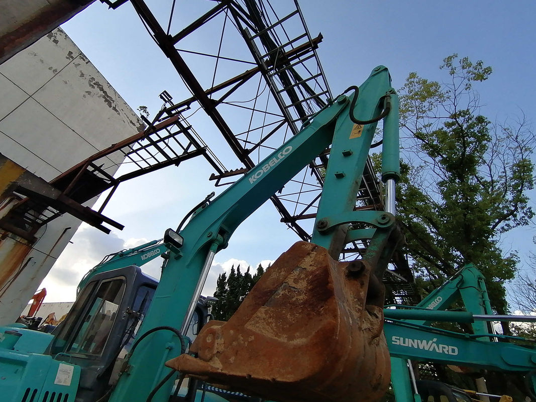 30.5kN KOBELCO SK60-C Koparka Maszyna Waga 5,95t Moc silnika 42,4kW