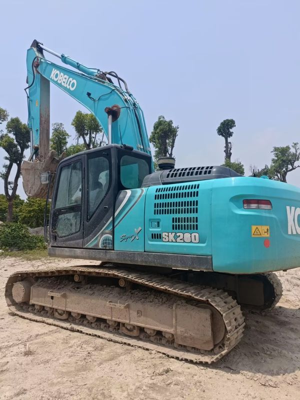 Używane koparki Kobelco Sk260lc 8 9 10 11 Japonia Używany grabarz Silnik 138kW