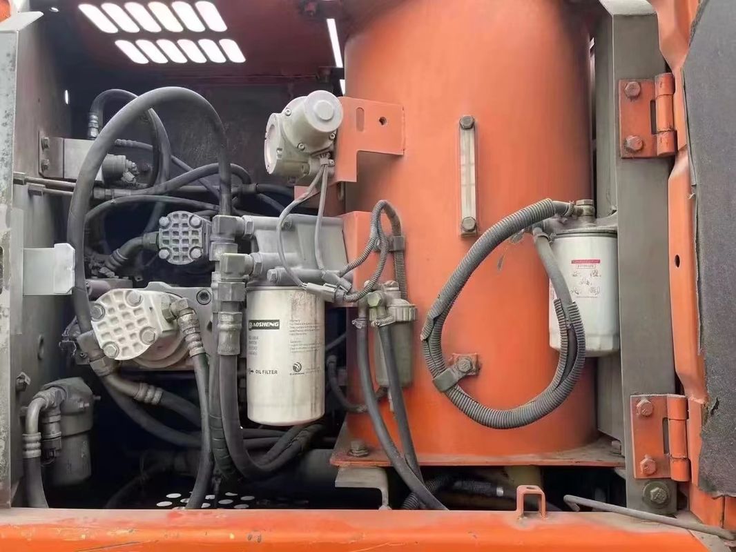 14 ton Japonia importowała 90% nowego Hitachi ZX 130W używanego bagna na kółkach o wysokiej jakości i najlepszej wydajności na sprzedaż