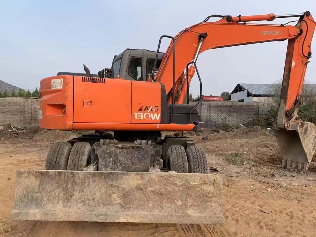 14 ton Japonia importowała 90% nowego Hitachi ZX 130W używanego bagna na kółkach o wysokiej jakości i najlepszej wydajności na sprzedaż