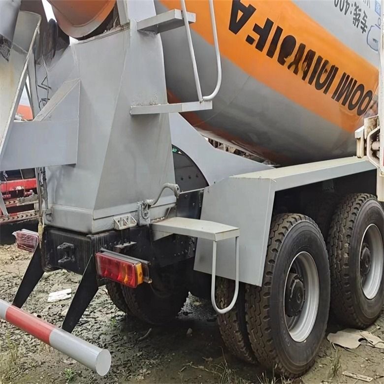 Prace budowlane 6*4 Howo Cement Truck Mixer z mocą mieszania 371 KM 375 KM