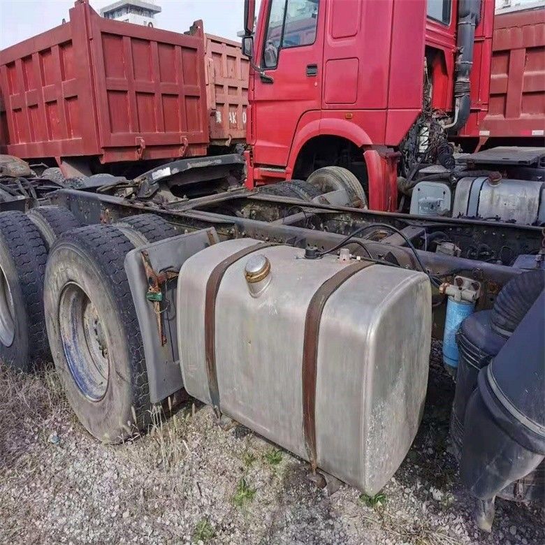 10 Numer przemiany do przodu używany traktor Faw ciężarówka 6*4 z systemem multimedialnym