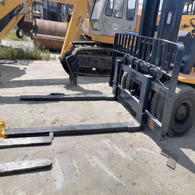 Wyrób w użyciu w Japonii Komatsu FD70 z silnikiem wysokoprężnym o pojemności 7000 kg