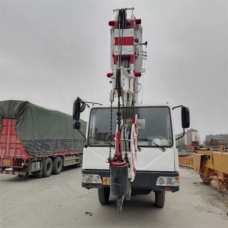 Zoomline QY25V 25 ton żuraw drogowy w doskonałym stanie z 1900-2000 godzin pracy