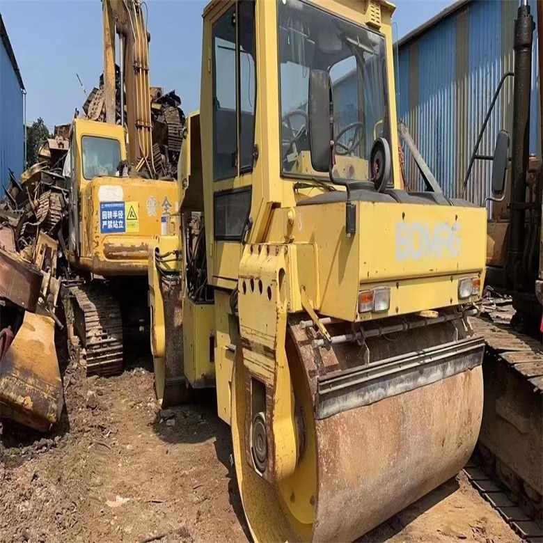 10 ton masy roboczej użyty BOMAG BW 202 AHD-2 Roller drogowy I gwarancja wydajności