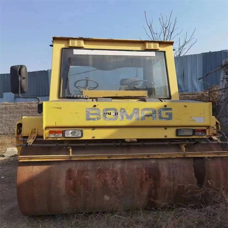 10 ton masy roboczej użyty BOMAG BW 202 AHD-2 Roller drogowy I gwarancja wydajności