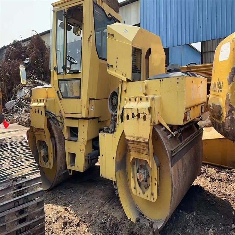 10 ton masy roboczej użyty BOMAG BW 202 AHD-2 Roller drogowy I gwarancja wydajności