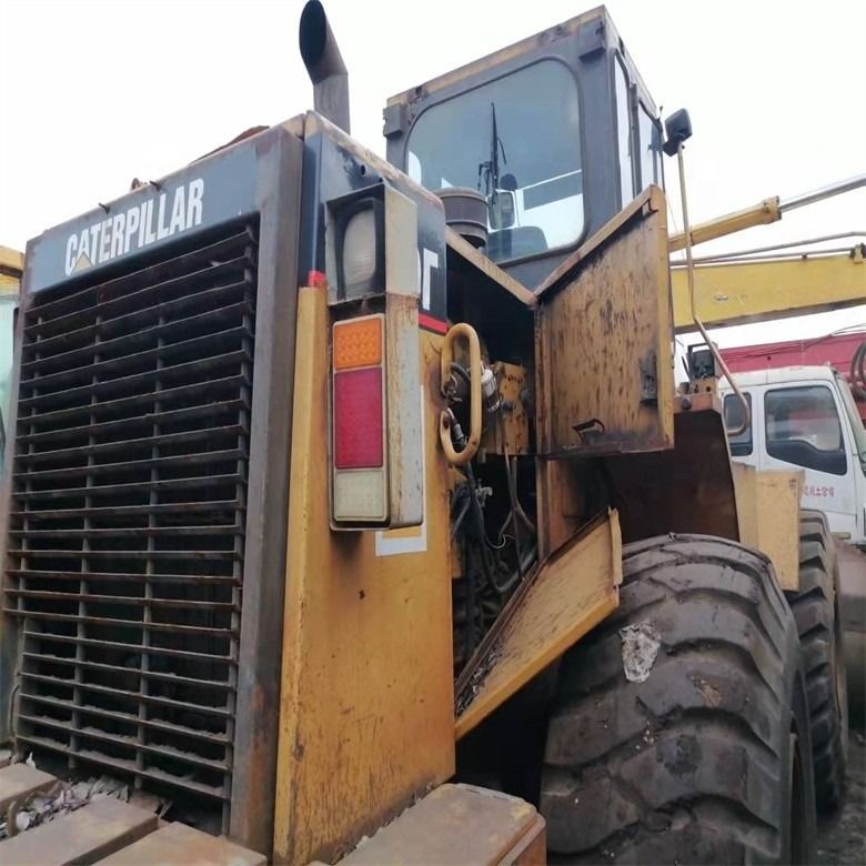 Caterpillar 950F 17-tonowy ładowarka kołowa o pojemności 6,6 l i 3200-3300 godzin pracy