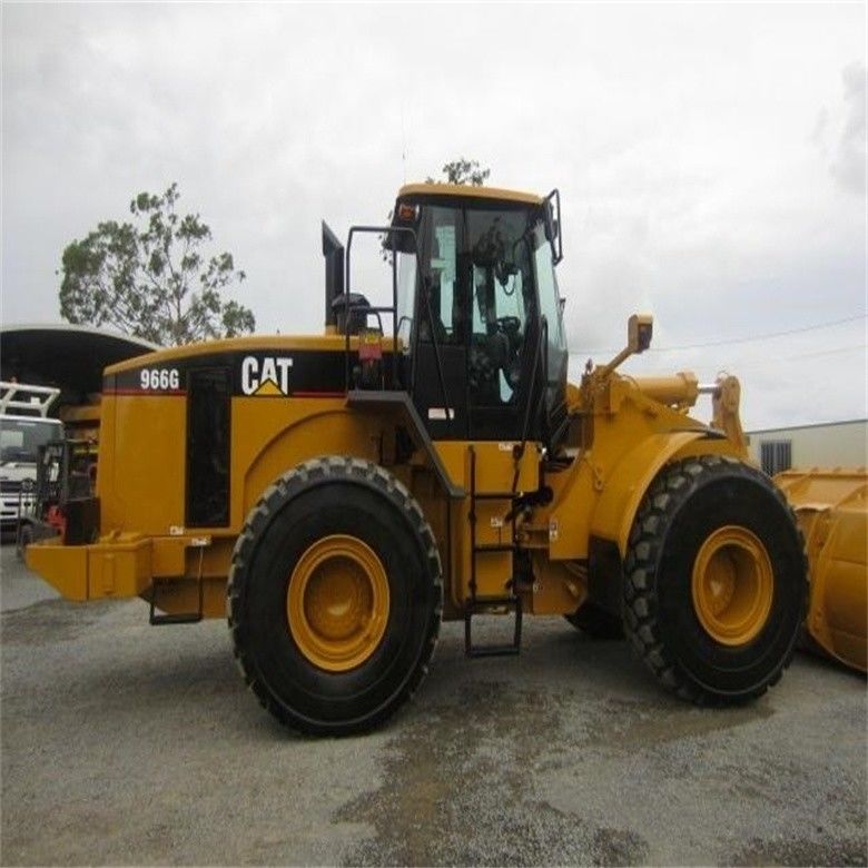 Przystępna cena 24-tonowy używany ładowarka Caterpillar 966G z Japonii z silnikiem 3306 DITA