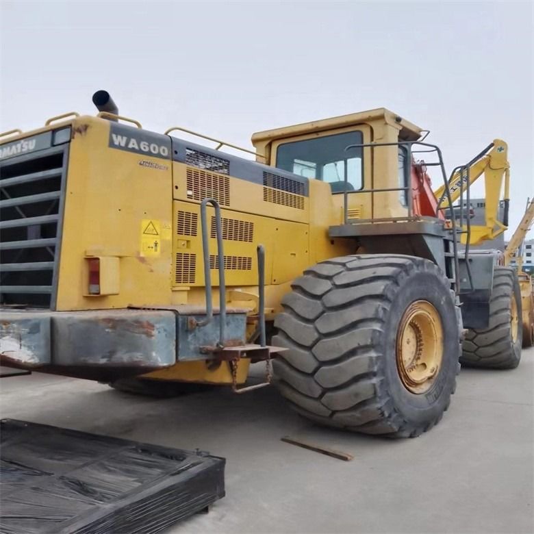 Niski czas pracy WA600-6 Ładowarka kołowa z Japonii o maszynowym ciężarze 44000-44500 kg