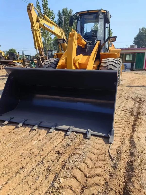 Liugong 856H 5 ton ładowarka kołowa 6 cylindrów 1,8-5,6 m3 Pojemność wiadra na 1 rok