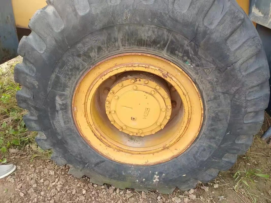SEM 630B Ładowarka buldozerów LGP typu torów z pojedynczym łomem rozrywającym