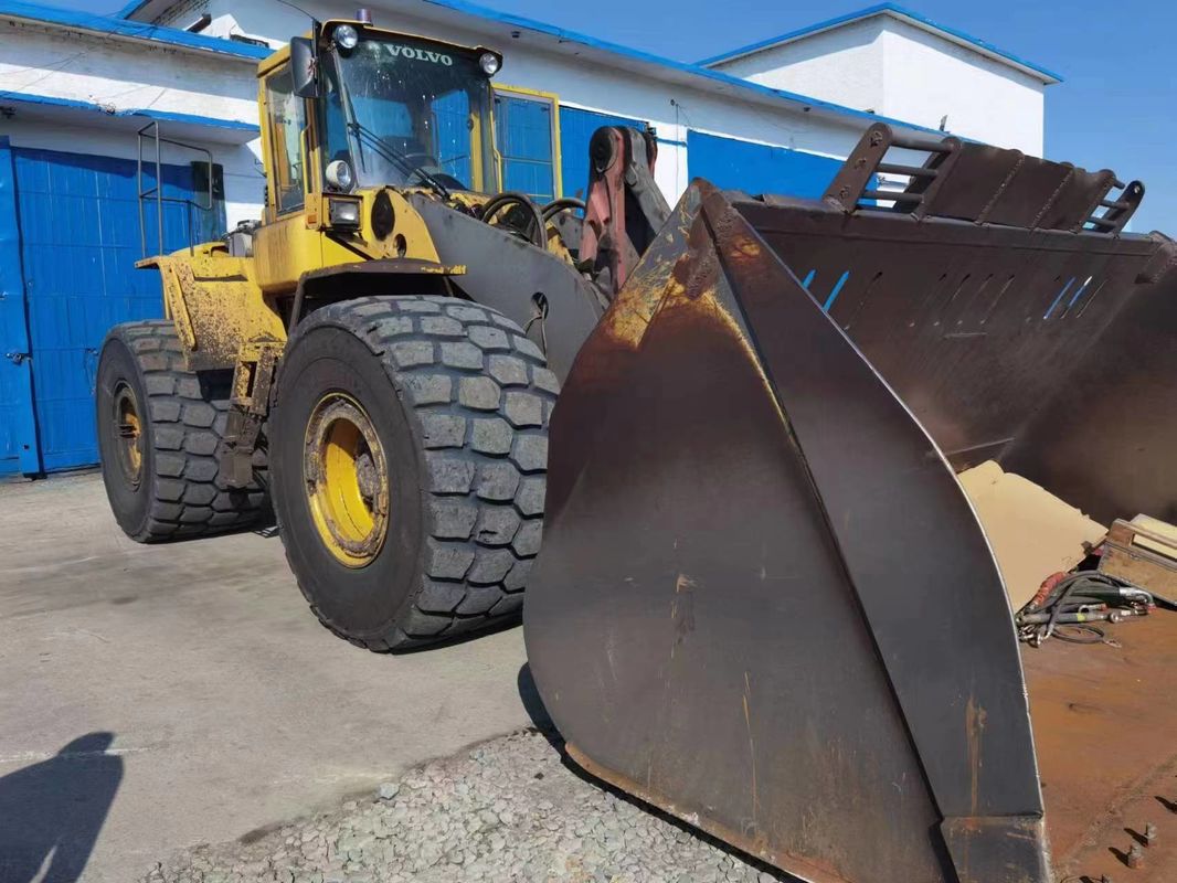 Typ napędu 4WD używany ładowarka VOLVO L220E Oryginalny projekt Koło skid-steer ładowarka Typ ruchomy