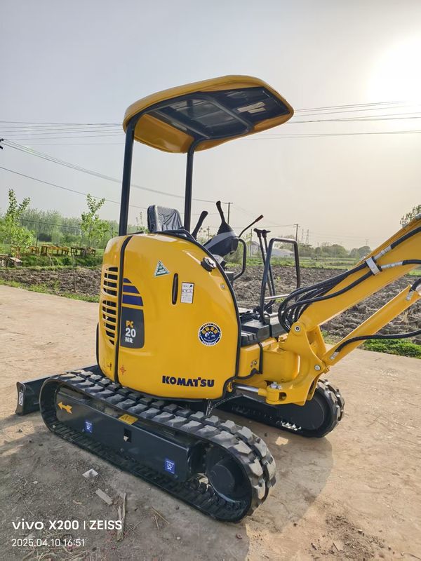 2tonowa certyfikowana używana komatsu PC20MR Excavator Machine prawie nowa na sprzedaż