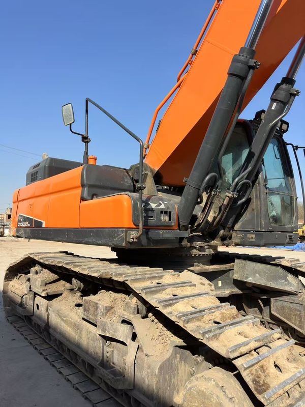 Stosowany grabarz Doosan DX560LC do sprzedaży wysokiej jakości sprzęt budowlany z drugiej ręki