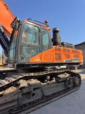 Stosowany grabarz Doosan DX560LC do sprzedaży wysokiej jakości sprzęt budowlany z drugiej ręki