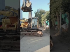 Szwecja importowała wysokiej jakości koparkę gąsienicową Volvo 240, używaną, prawie nową